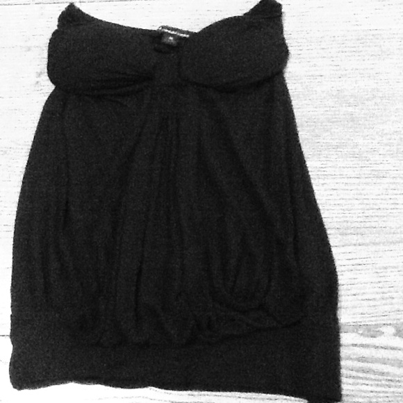 Flowy Strapless Top