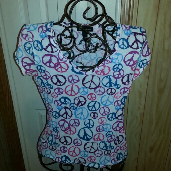 Peace top