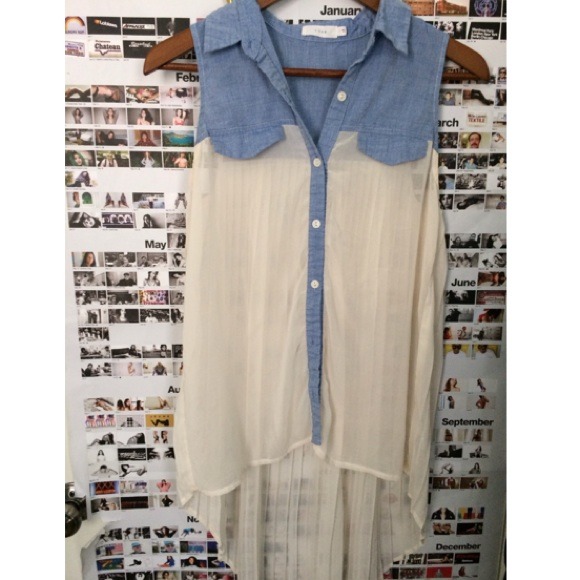 Lush Chambray/Chiffon Pleated High Low Blouse - Picture 1 of 1