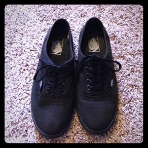 Black vans
