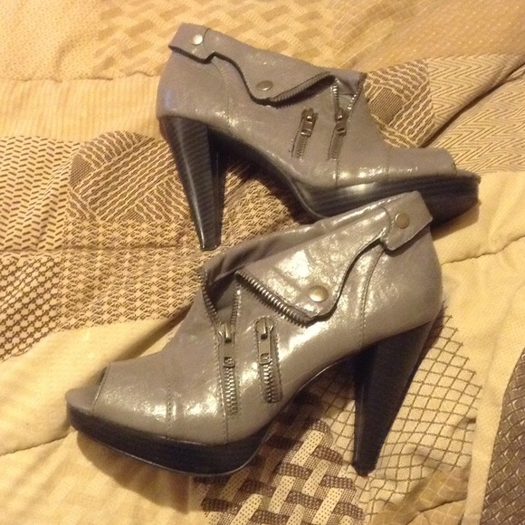 Gray Booties - Picture 4 of 4