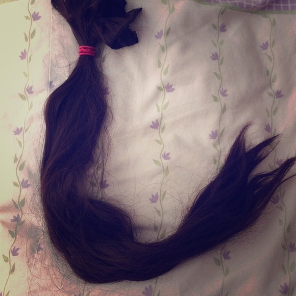24' Dark brown Hair extensions