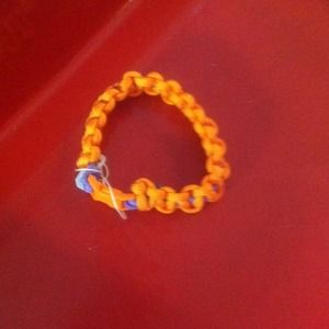 Large paracord bracelet