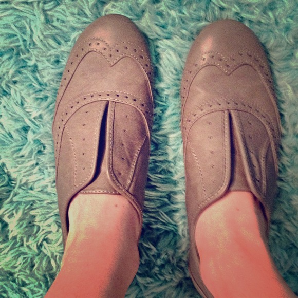 Lauren Conrad Oxford shoes