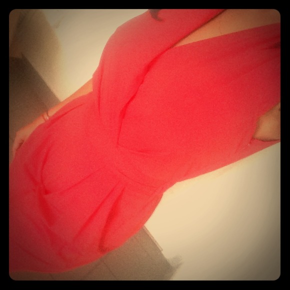 Brand nwt red romper never worn 2 piece