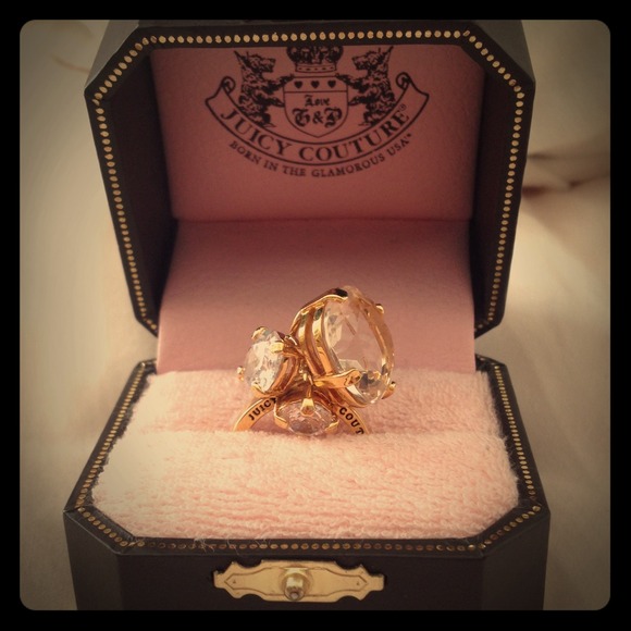 SOLD* Juicy Couture gold diamond cluster ring