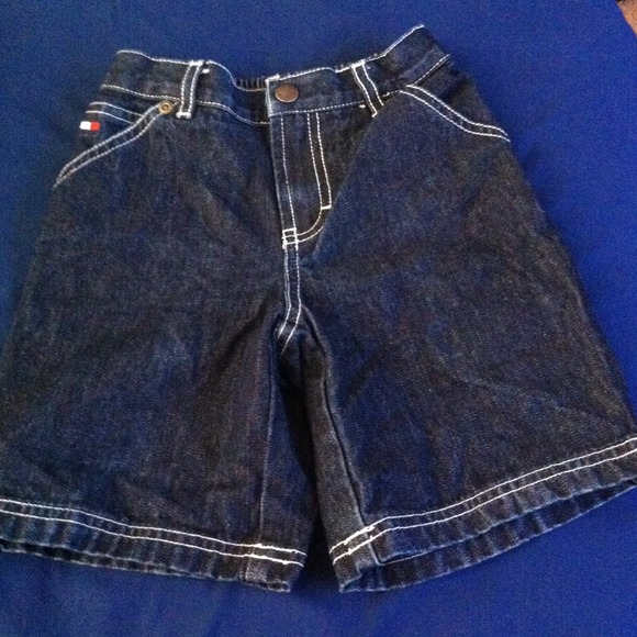 🔴SOLD IN BUNDLE🔴Little boys denim shorts