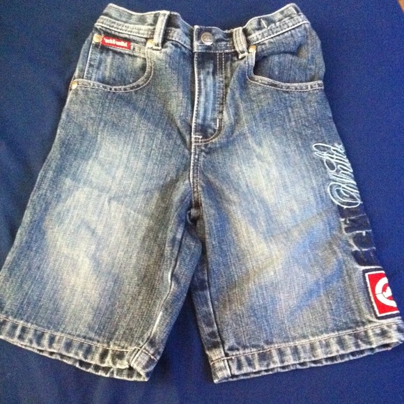 🔴SOLD IN BUNDLE🔴Little boys denim shorts