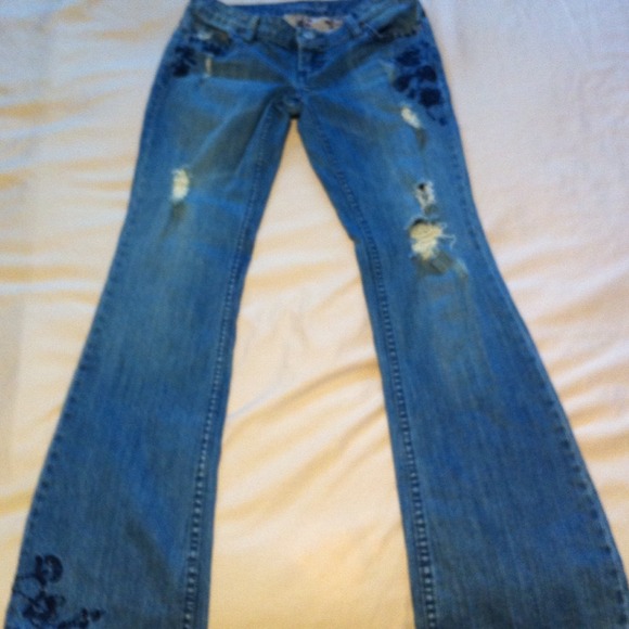 💗SOLD LOCALLY💗AMERICAN EAGLE JEANS