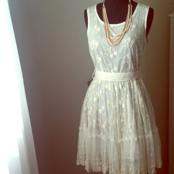 Cream Floral Lace Dress
