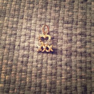 14k gold mini heart charm pendant