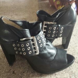 9 1/2 Michael Kors Booties