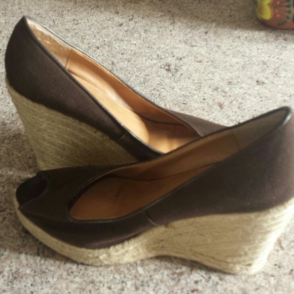 Steve Madden espadrille platforms in brown