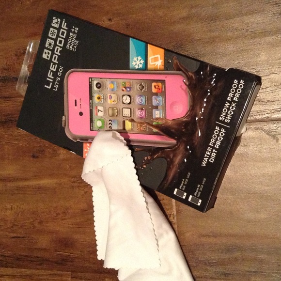 Lifeproof case