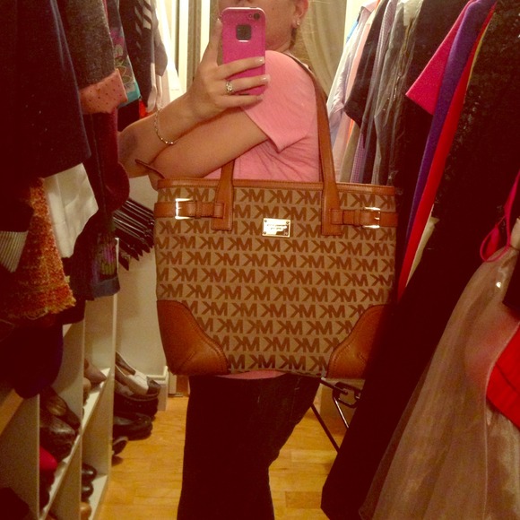 Michael Kors large purse