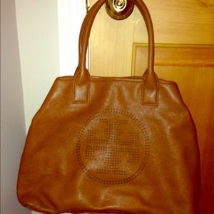 Authentic Tory Burch Perforated Logo Classic Tote