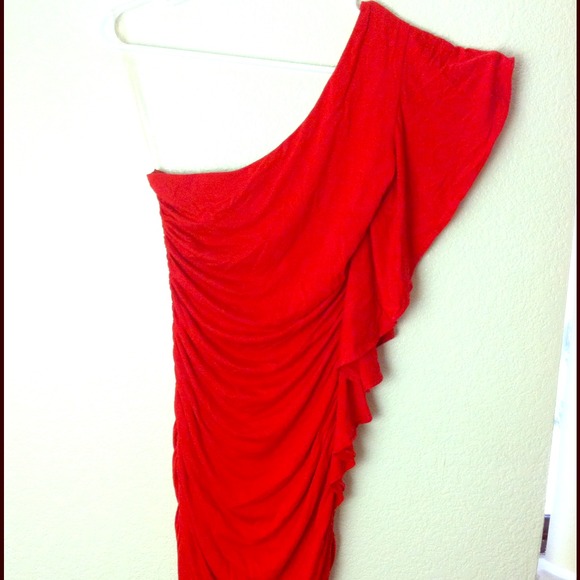 One shoulder red ruffle top - Picture 1 of 4