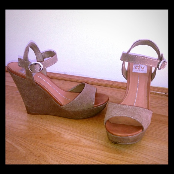 Dolce Vita wedges