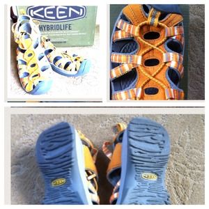 Keen whisper shoes