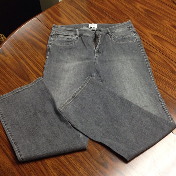 SOLD in bundle. Black jeans with touch of bling.