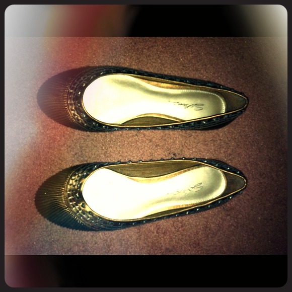 Brownish/Gold Flats