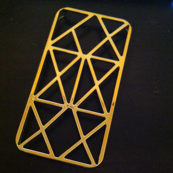 🚫SOLD🚫 Gold Geometric cutout iPhone 4/4s case