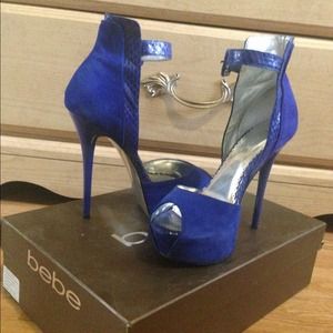 BEBE Swede Blue and Snake skin peep toe heels