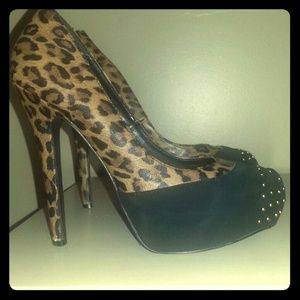 Cheetah Print Pumps