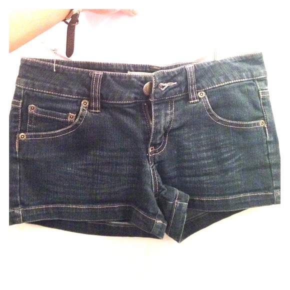 Cute jean shorts