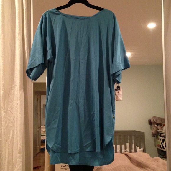 SOLD 🚫Ever dress size P. NWT turquoise 100% silk