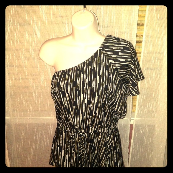Awesome retro collective concepts blouse!