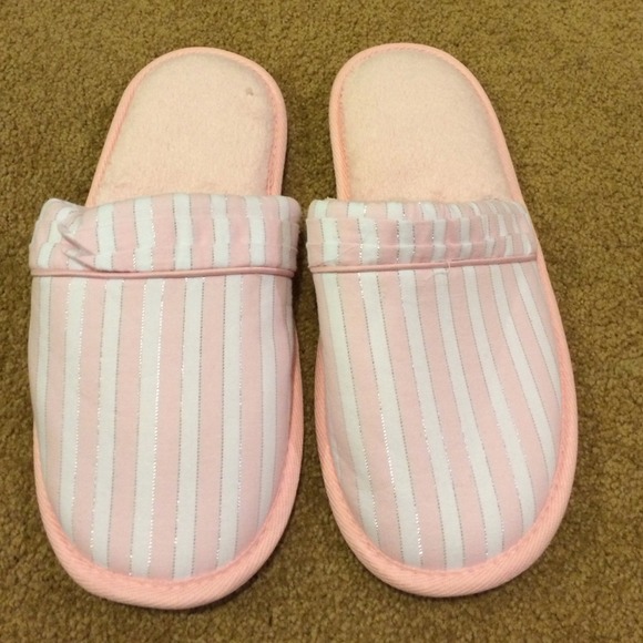 VS Slippers