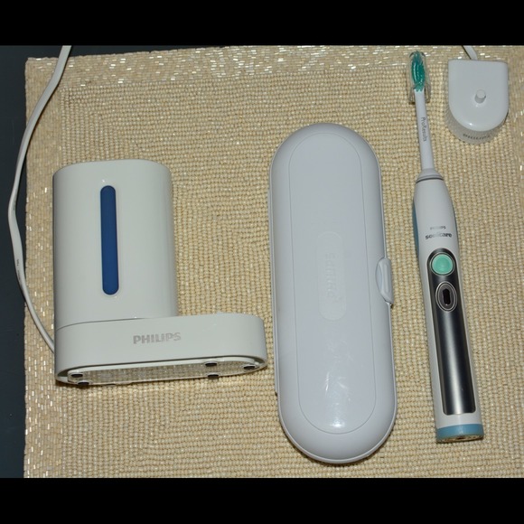❌SOLD❌Phillips Sonicare FlexCare Brush!!!😬