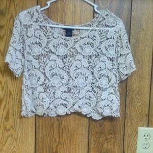 🎊🎈host pick🎈 🎉laced crop top