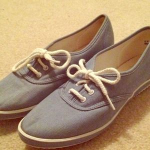 Denim/light blue shoes- Keds