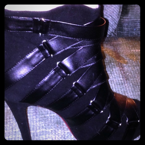 Christian Loubouton heels!