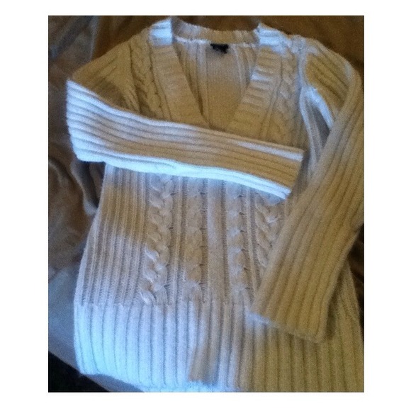 Vanity White Sweater