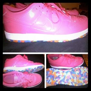 Hot pink crayola bottom