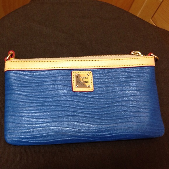 Dooney&Bourke