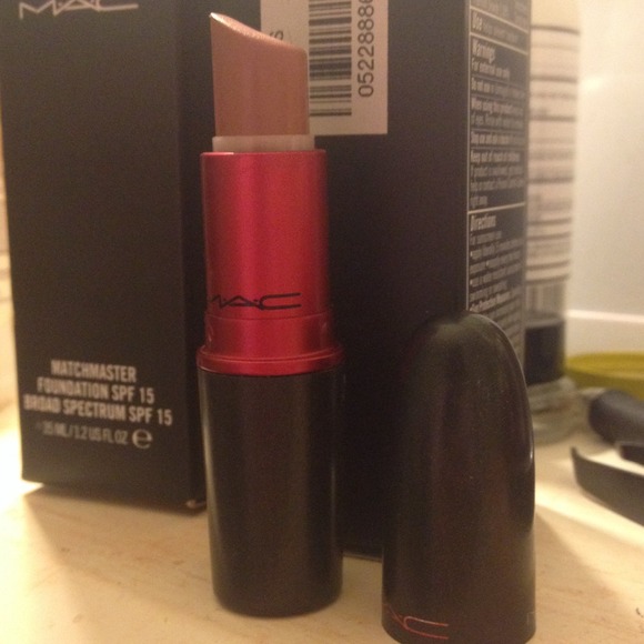Mac lipstick