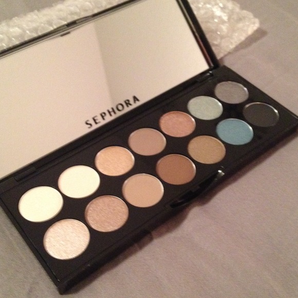 Sephora Natural Instincts eye shadow pallet
