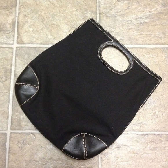 Gap Small Clutch