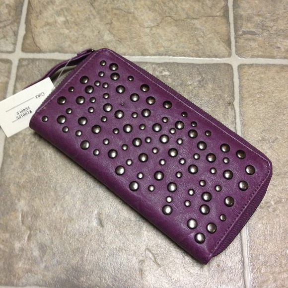 Vegan Stud Wallet