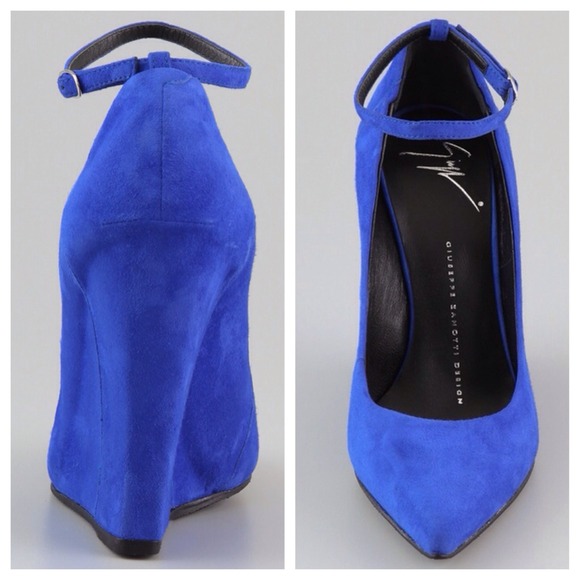 Authentic Giuseppe Zanotti suede wedges - Picture 3 of 9