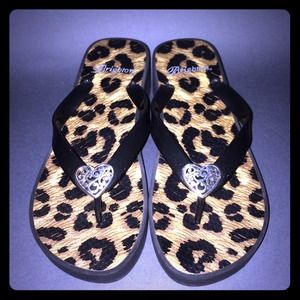 Brighton leopard print flip flops