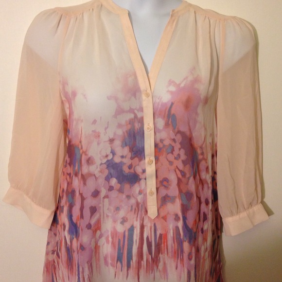 SOLD in BUNDLE, LAUREN CONRAD CHIFFON HI-LO SHIRT