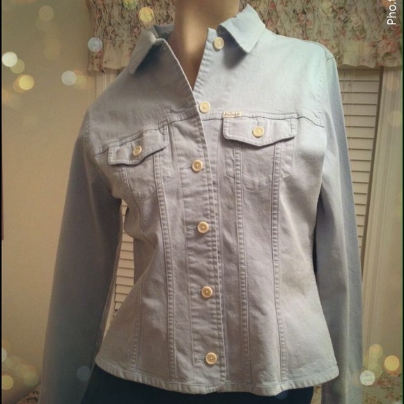 Facconable Denim Jacket - Picture 2 of 3