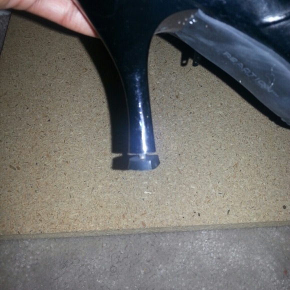 Mid-calf KC Reaction boots w/cool pleating effect - Picture 4 of 4