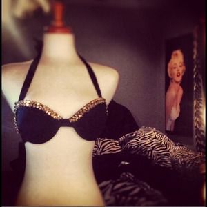 Black & gold Bedazzled bikini top 💜