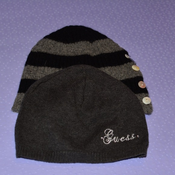 ❌SOLD❌Bundle Of 2 Hats❄️